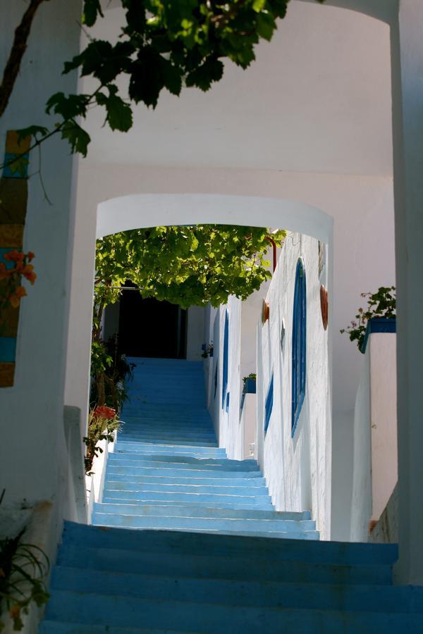 Appart Hotel La Planque Oued Laou Exterior foto